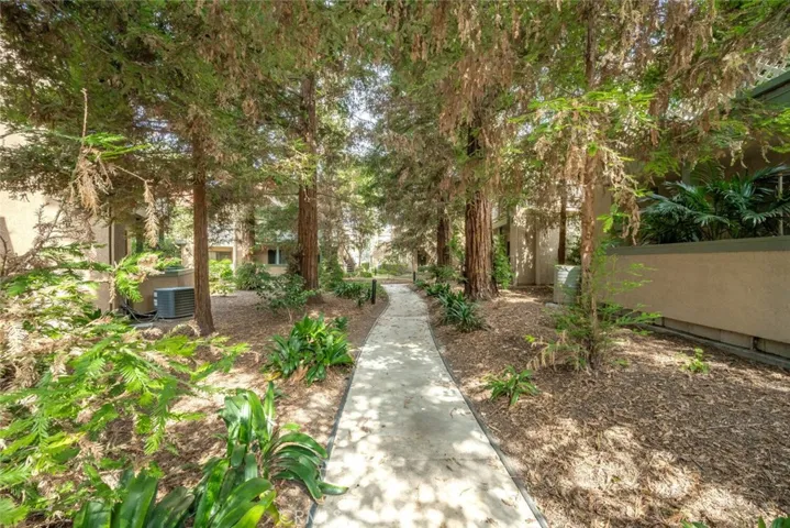 3583 Greentree Unit B, Anaheim, California 92804