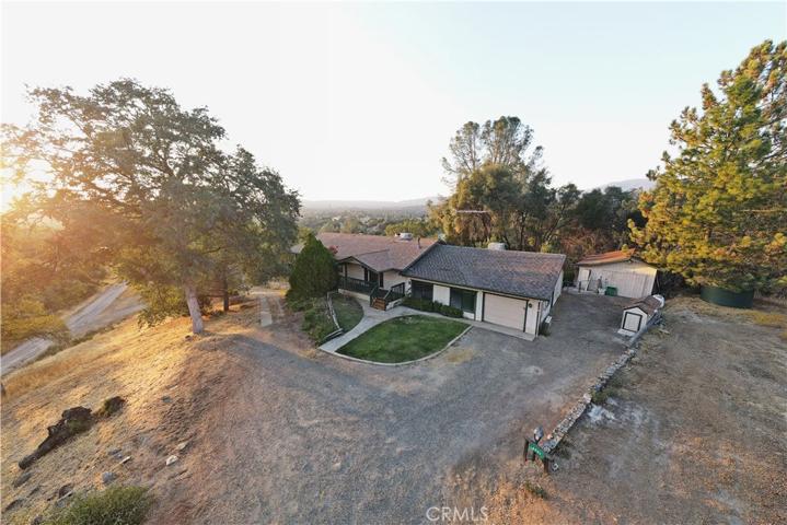 4884 Oakridge Road, Mariposa, California 95338