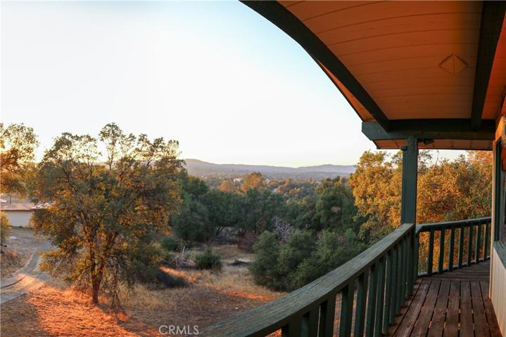 4884 Oakridge Road, Mariposa, California 95338