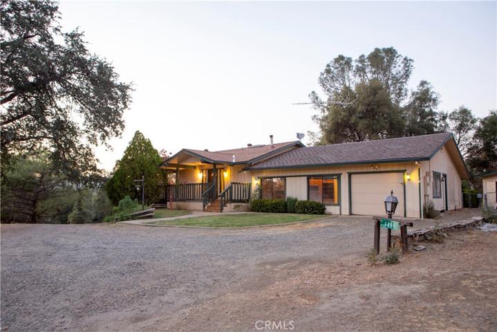 4884 Oakridge Road, Mariposa, California 95338