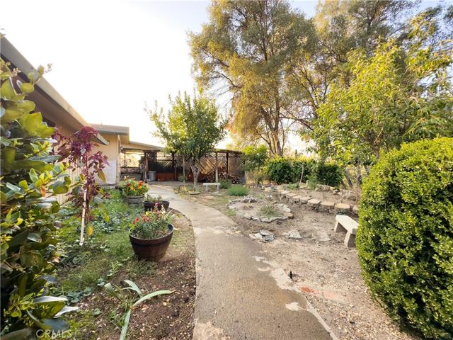 4884 Oakridge Road, Mariposa, California 95338