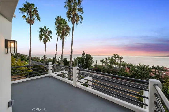 32156 Virginia Way, Laguna Beach, California 92651