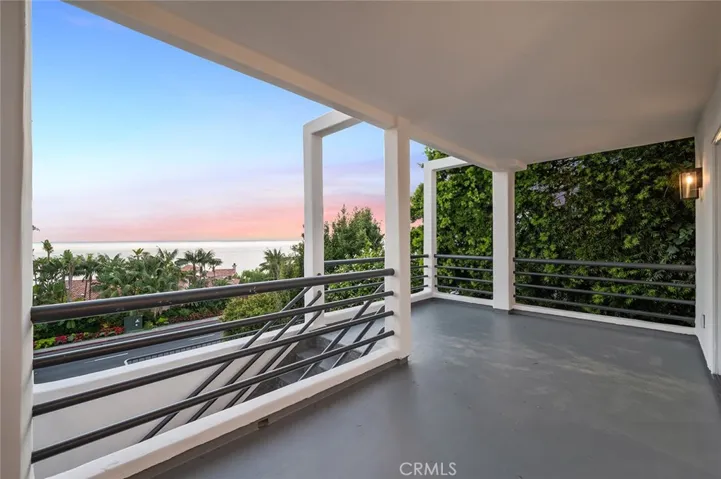 32156 Virginia Way, Laguna Beach, California 92651