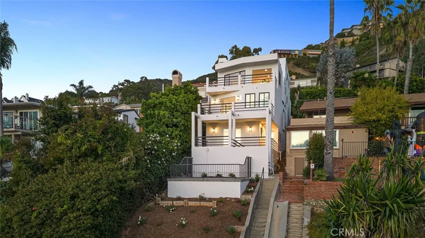 32156 Virginia Way, Laguna Beach, California 92651