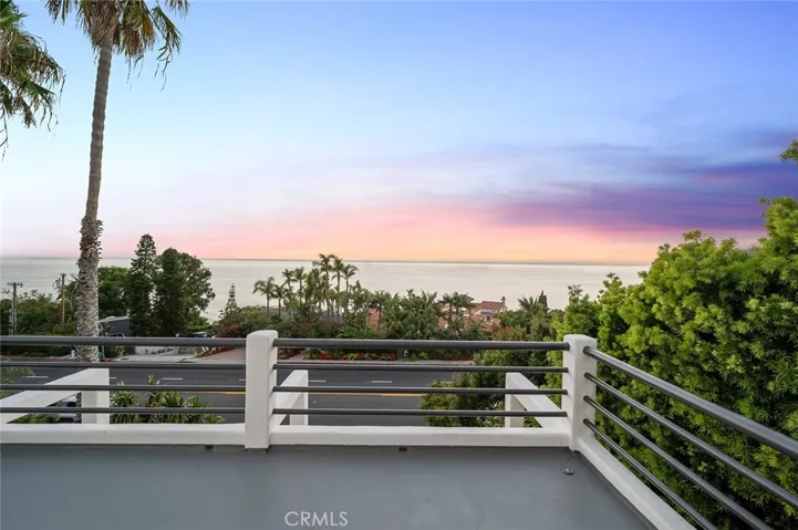 32156 Virginia Way, Laguna Beach, California 92651