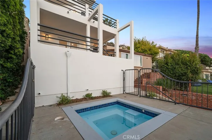32156 Virginia Way, Laguna Beach, California 92651
