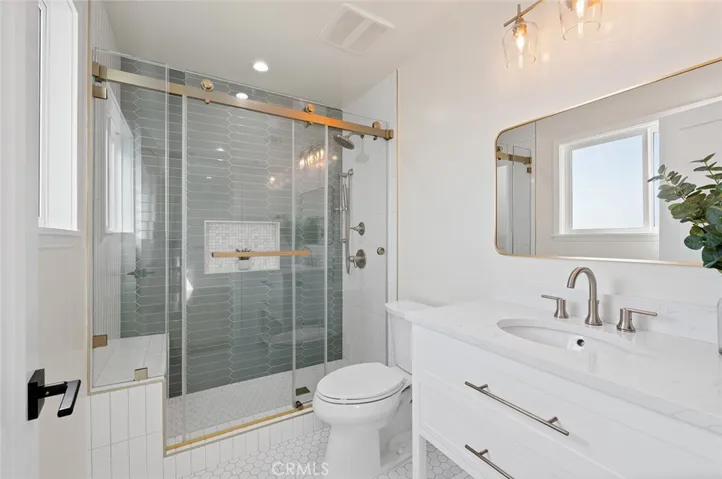 Top level Bathroom