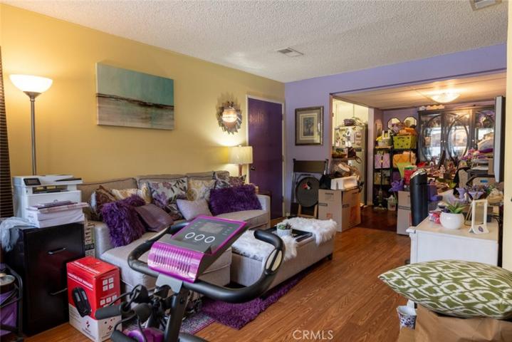 15425 Sherman Way Unit 109, Van Nuys, California 91406