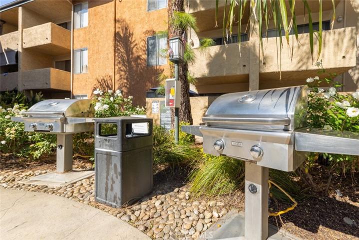 15425 Sherman Way Unit 109, Van Nuys, California 91406