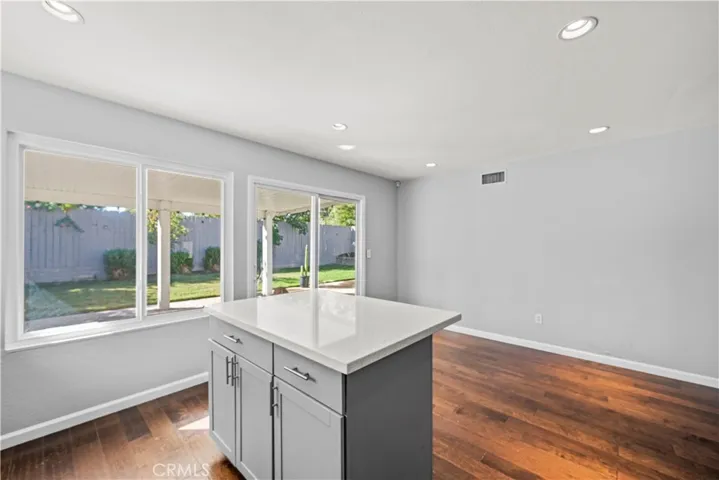 14610 Dahlia Ridge Drive, Canyon Country, California 91387