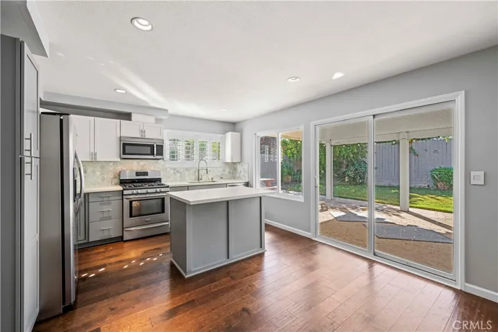 14610 Dahlia Ridge Drive, Canyon Country, California 91387