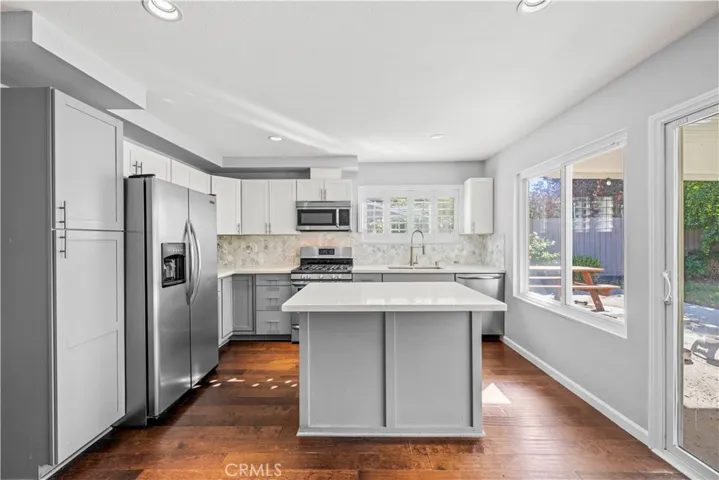 14610 Dahlia Ridge Drive, Canyon Country, California 91387