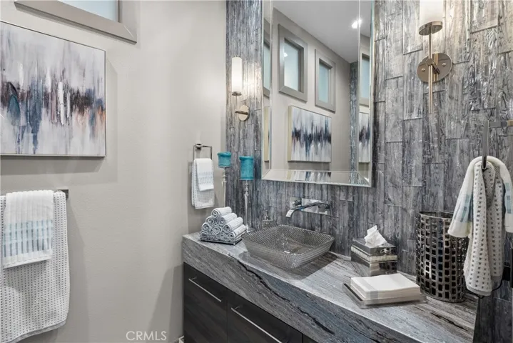 17 Sherry, Rancho Mirage, California 92270