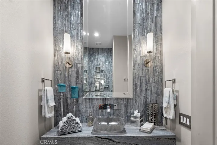 17 Sherry, Rancho Mirage, California 92270