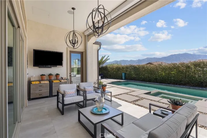 17 Sherry, Rancho Mirage, California 92270
