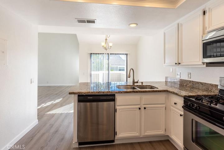 47 Clover Lane Unit 281, Aliso Viejo, California 92656