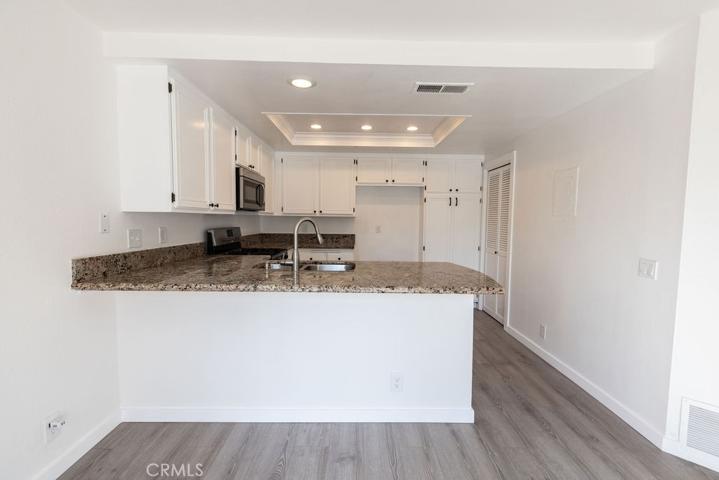 47 Clover Lane Unit 281, Aliso Viejo, California 92656