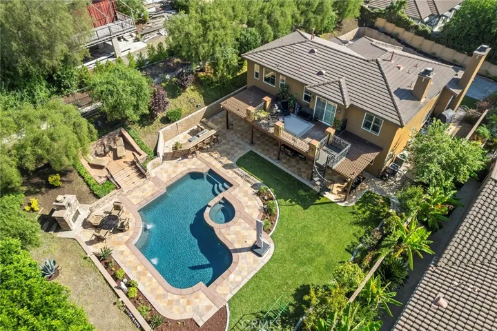 Walkout wrought iron deck with spiral staircase