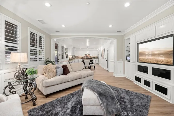This picture shows how wide open the family room is to the Kitchen.