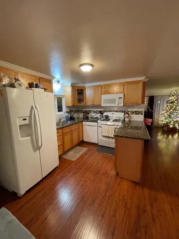 255 E Bolivar Street, #142, Salinas, California 93906