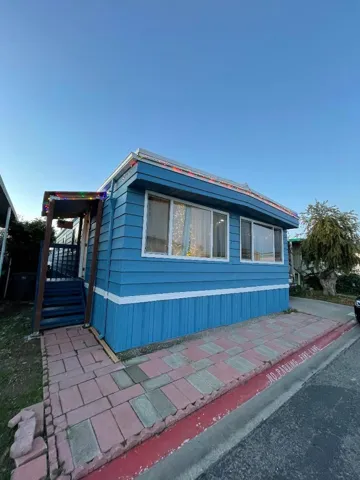 255 E Bolivar Street, #142, Salinas, California 93906