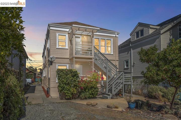 1071 57th St, Oakland, California 94608