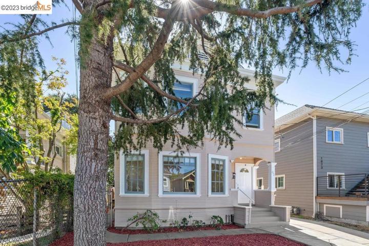 1071 57th St, Oakland, California 94608