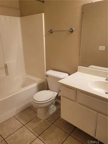 35722 Van Goyen Lane, Winchester, California 92596