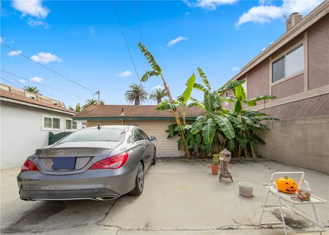 127 10th Street, Seal Beach, California 90740