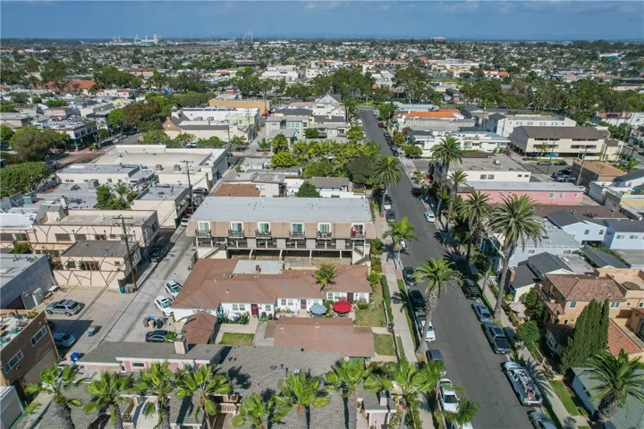 127 10th Street, Seal Beach, California 90740