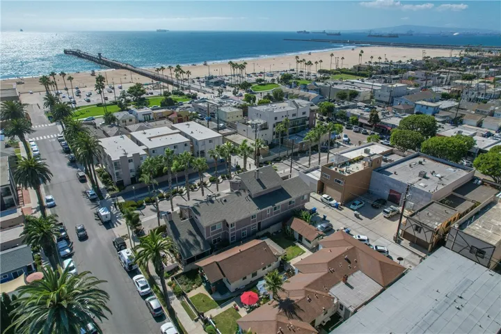 127 10th Street, Seal Beach, California 90740