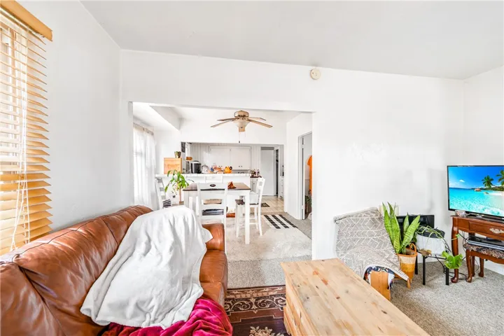 127 10th Street, Seal Beach, California 90740