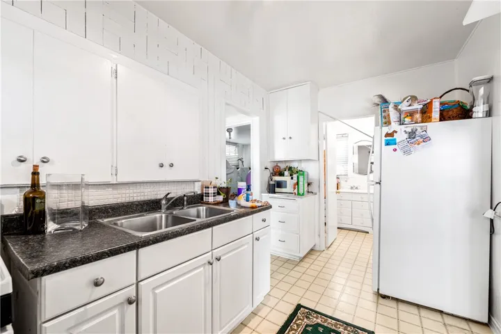 127 10th Street, Seal Beach, California 90740