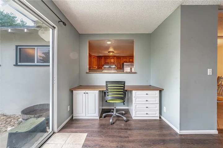 Family Room Desk Area