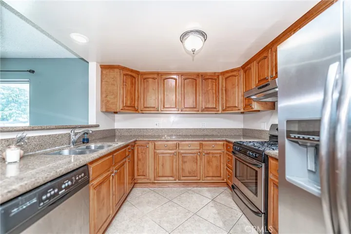 520 S Blake Street, La Habra, California 90631