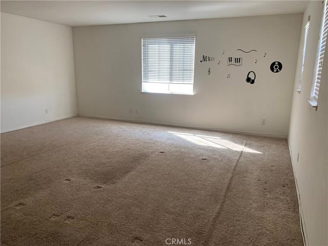 6643 Black Forest Drive, Eastvale, California 92880