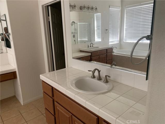 6643 Black Forest Drive, Eastvale, California 92880