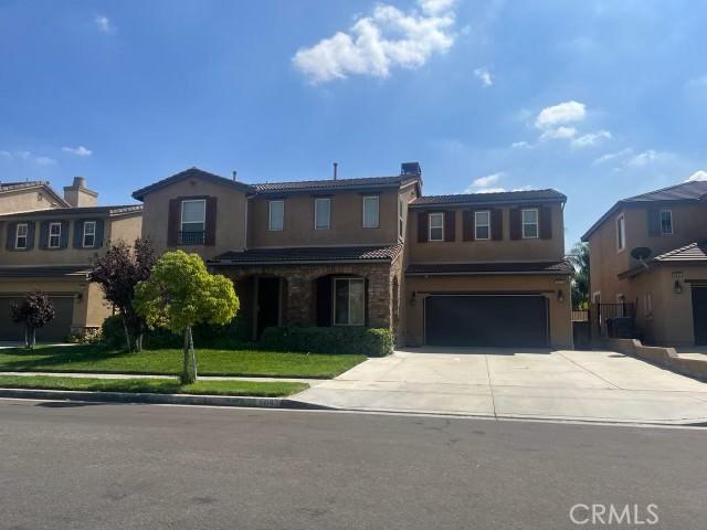 6643 Black Forest Drive, Eastvale, California 92880