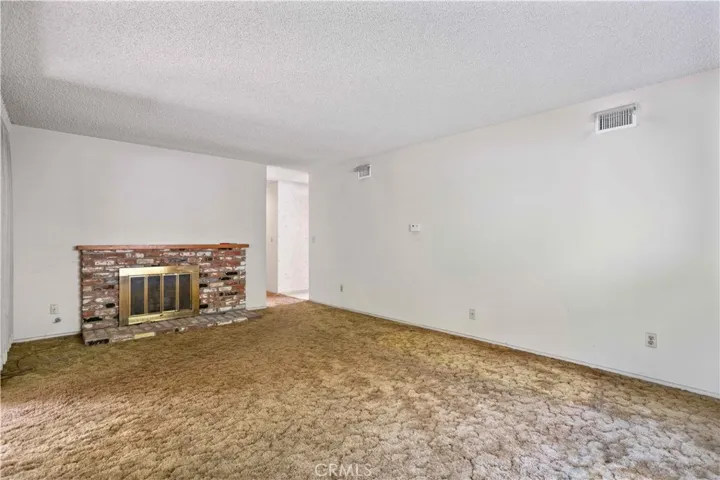 1332 Essex Court, Glendora, California 91740