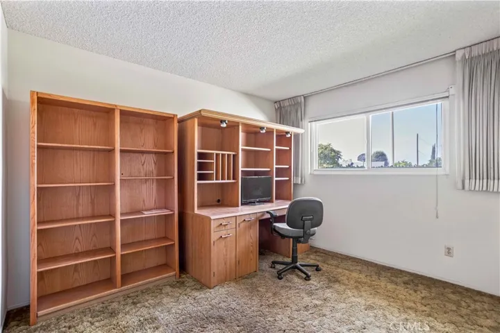 1332 Essex Court, Glendora, California 91740