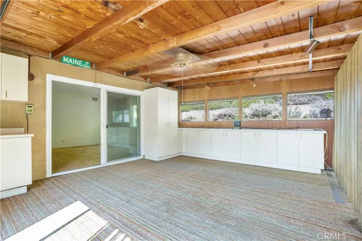1332 Essex Court, Glendora, California 91740
