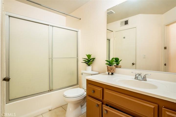 4201 W 5th Street Unit 318, Santa Ana, California 92703