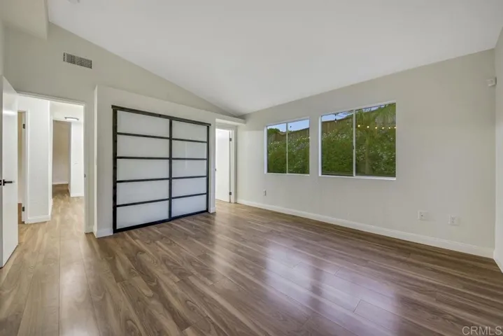 2114 Fiori Drive, Vista, California 92084