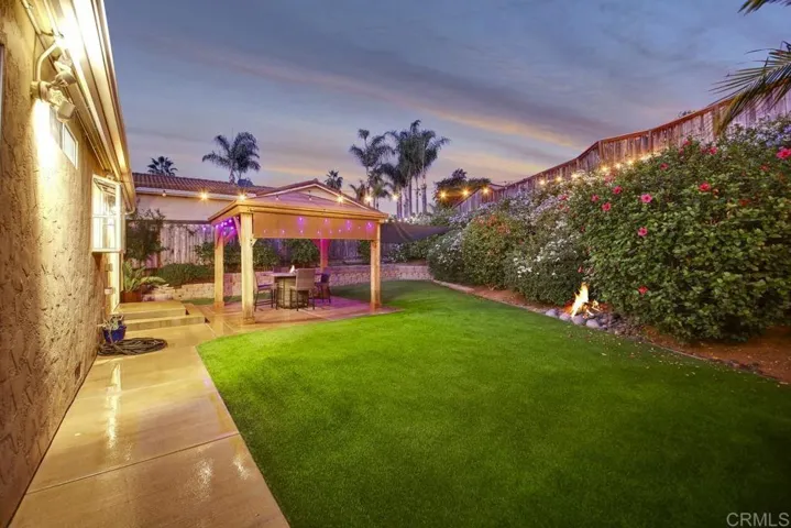 2114 Fiori Drive, Vista, California 92084