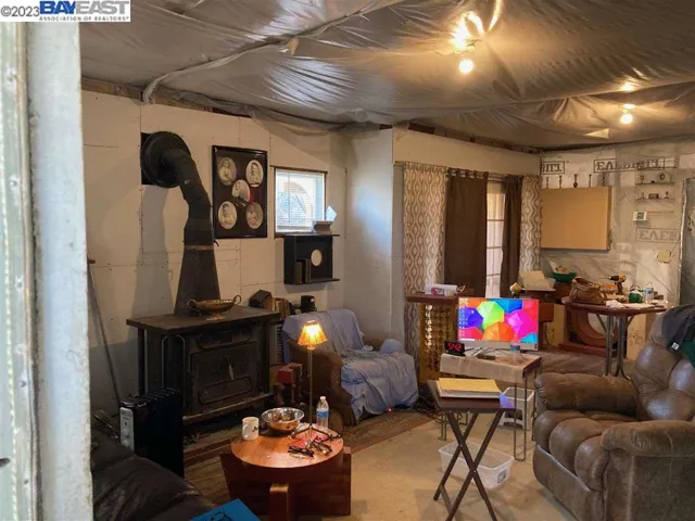 76250 Covelo Rd, Covelo, California 95428
