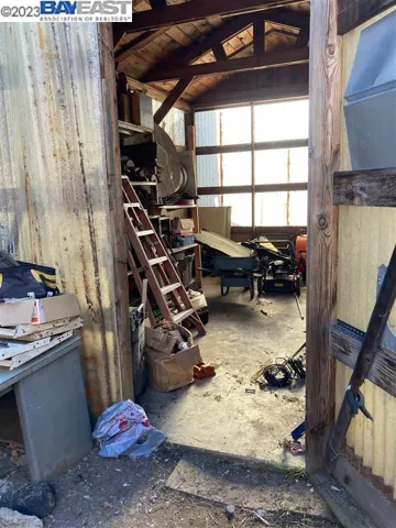 76250 Covelo Rd, Covelo, California 95428