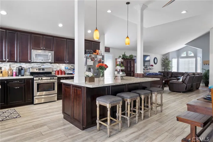 1131 Viewcrest Court, Corona, California 92882