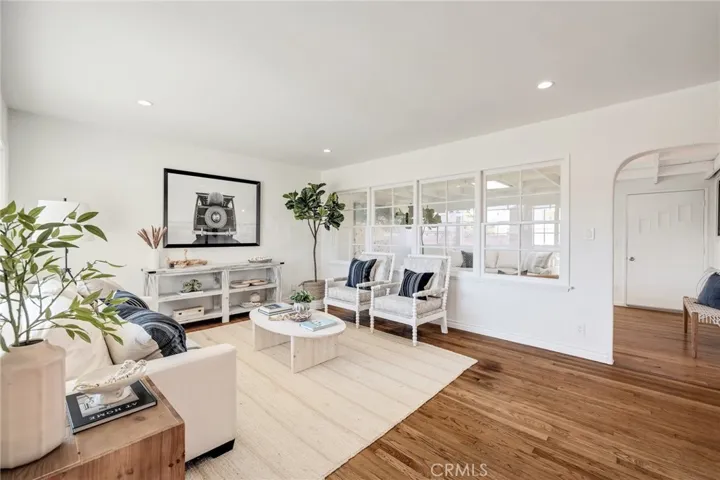 5529 W 138th Place, Hawthorne, California 90250