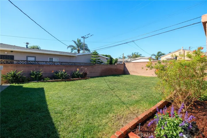 5529 W 138th Place, Hawthorne, California 90250