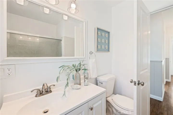 5529 W 138th Place, Hawthorne, California 90250